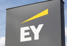 ΕΥ: Ελκυστικότερος εργοδότης στον τομέα συμβουλευτικών υπηρεσιών