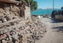 Ζάκυνθος: Εκκενώνονται σπίτια υπό το φόβο κατάρρευσης βράχου