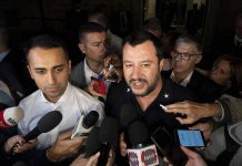Σαλβίνι: «Τραβάμε μπροστά, δεν μας τρομάζουν οι κερδοσκόποι»