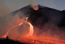 Η Αίτνα μπορεί να καταρρεύσει στο Ιόνιο και να προκαλέσει τσουνάμι