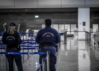 «Ελ. Βενιζέλος»: Συνελήφθη 48χρονος με 7.400 λαθραία πακέτα τσιγάρα