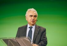 ΔΟΕ: Οι διαταραχές στις προμήθειες πετρελαίου θα ενταθούν τον Απρίλιο – Επιπτώσεις στην οικονομία της Ευρώπης