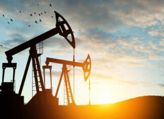 Πετρέλαιο: Πτώση λόγω των προσδοκιών για συνομιλίες λήξης του πολέμου με το Ιράν