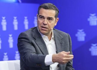 Αλ. Τσίπρας από Δελφούς: «Επιστρέφω για να υπάρξει κανονικότητα και σταθερότητα στη χώρα»