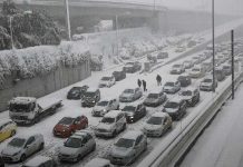Ένοχοι τρεις κατηγορούμενοι από τις Αττικές Διαδρομές για τον εγκλωβισμό στην Αττική Οδό εκατοντάδων οδηγών το 2022