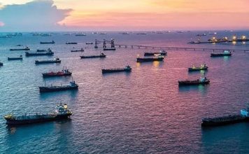 Ιρανικά δεξαμενόπλοια πέρασαν τον ναυτικό αποκλεισμό των ΗΠΑ: Μετέφεραν σχεδόν 4 εκατ. βαρέλια αργού
