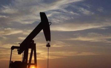 Πετρέλαιο: Συνεχίζεται η πτωτική τάση των τιμών με το brent στα 85 δολάρια το βαρέλι