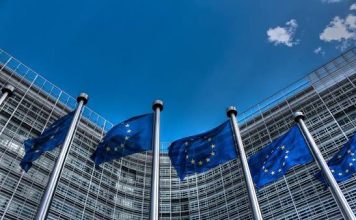 Ενέκρινε η Κομισιόν το ελληνικό σχέδιο ύψους 4,8 δισ. ευρώ για την πράσινη μετάβαση – Τι προβλέπει