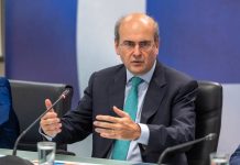 Κ. Χατζηδάκης: Από 1η Οκτωβρίου δεν θα ισχύουν όσες εγκύκλιοι δεν αναρτώνται στις ιστοσελίδες των αντίστοιχων φορέων