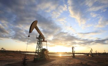 Πετρέλαιο: Πάνω από τα 95 δολάρια το Brent μετά τη νέα ανάφλεξη ΗΠΑ–Ιράν