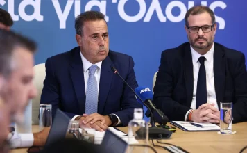 ΥΠΕΝ: Πώς θα μειωθεί η λιανική τιμή ρεύματος κατά 30% τα επόμενα χρόνια – Εξειδίκευση των μέτρων